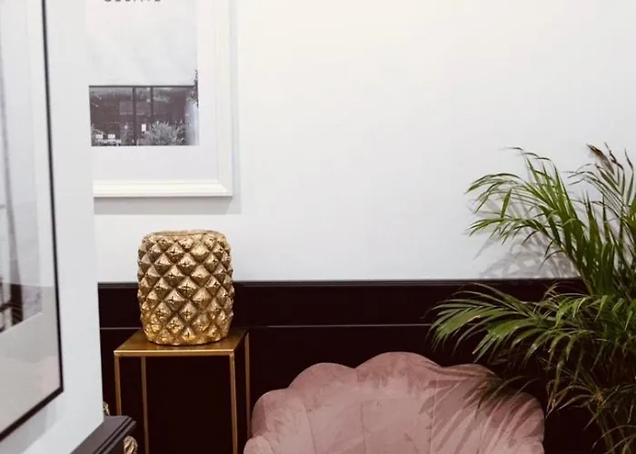 Mandarin Apulia Konukevi 3*